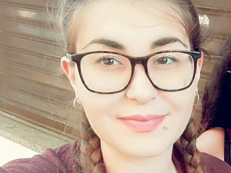 Βρίζουν τη νεκρή φοιτήτρια στο προφίλ της στο facebook- Σοκάρουν οι αναρτήσεις (εικόνες)